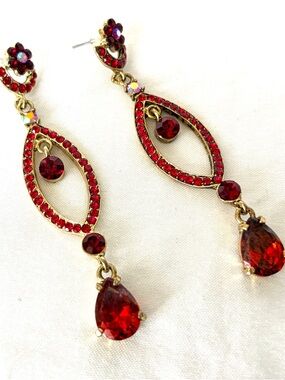 Givenchy Vintage Red Rhinestone Gold Tone Fashion Earrings